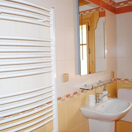 Roubenka-Mila Appartement Ostružná Buitenkant foto