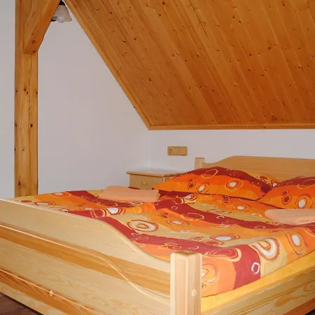 Roubenka-Mila Appartement Ostružná Buitenkant foto